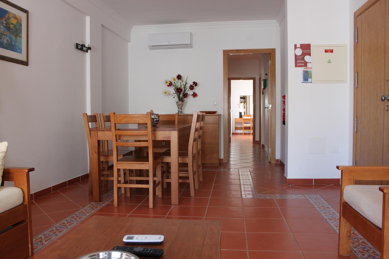 Apartamentos Colina Do Mar Downtown Albufeira Bagian luar foto