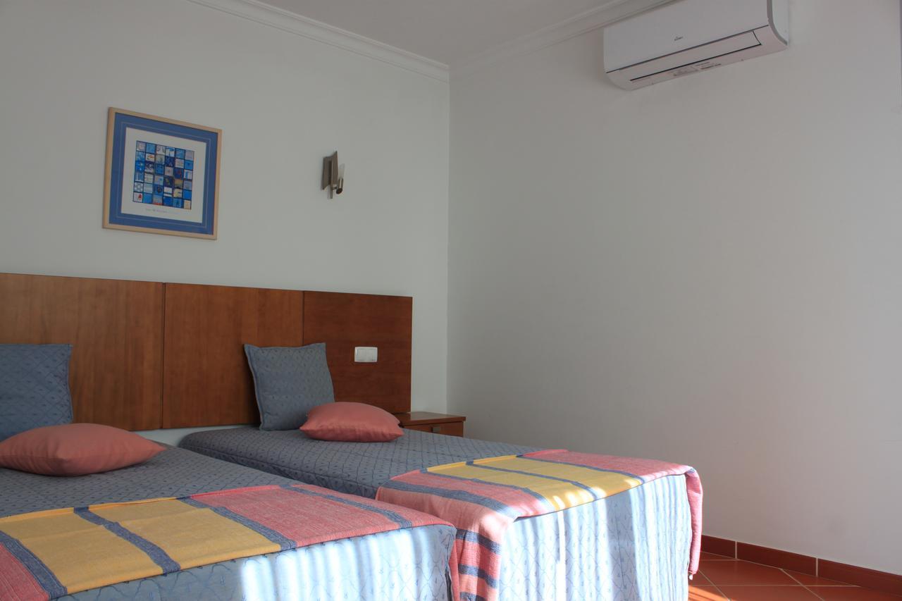 Apartamentos Colina Do Mar Downtown Albufeira Bagian luar foto