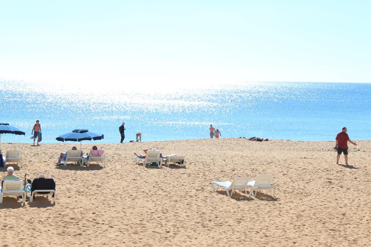 Apartamentos Colina Do Mar Downtown Albufeira Bagian luar foto